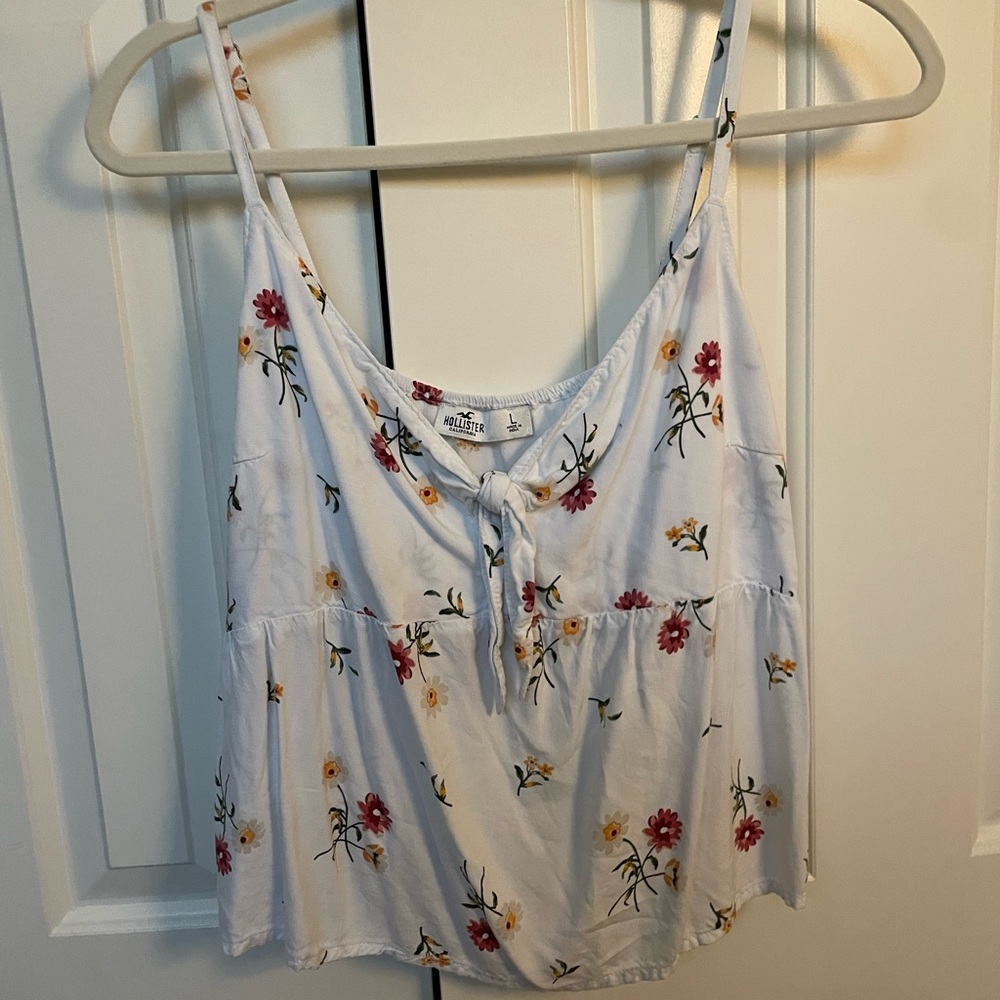 L Floral tank top Hollister